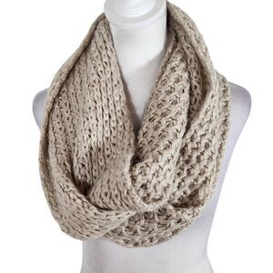 Aeropostale Tan Chunky Knit Scarf One Size Khaki Knit Infinity Scarf